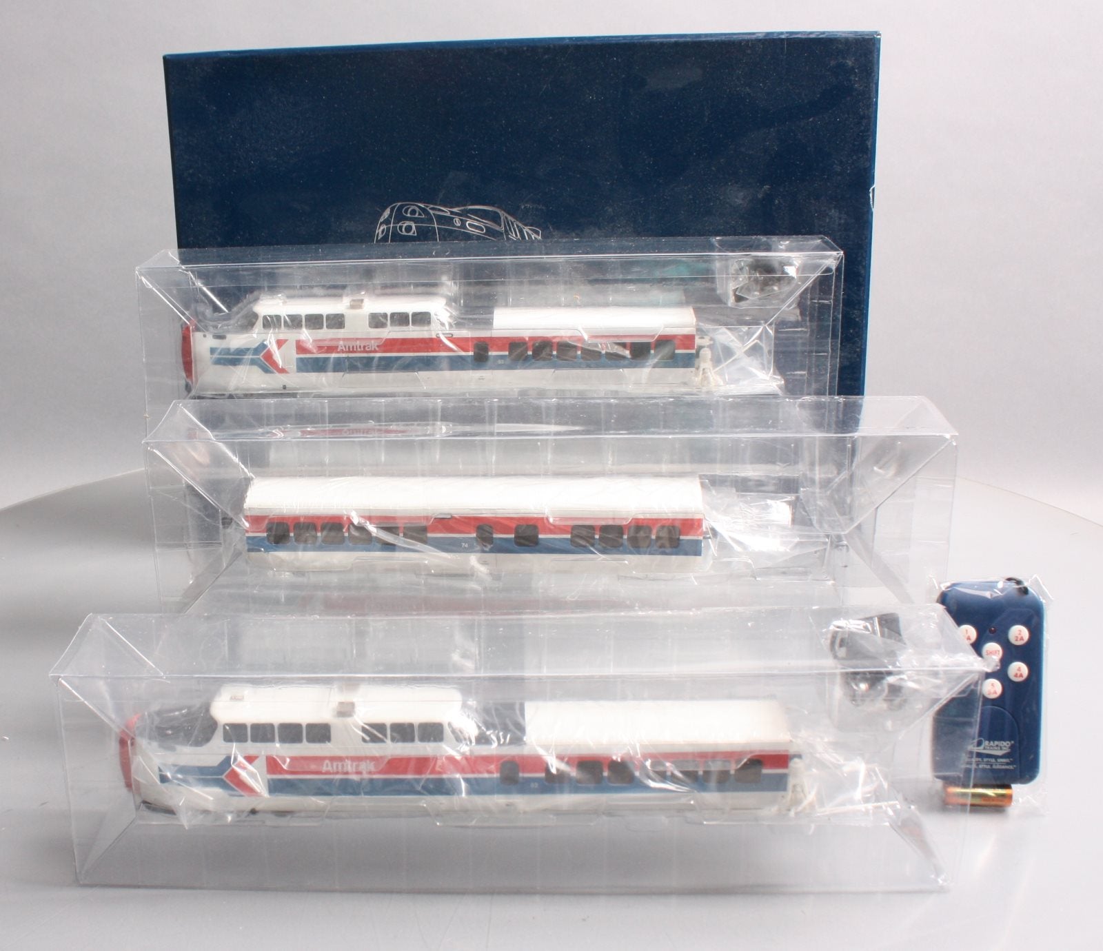 Rapido Trains 200004 Amtrak TurboTrain Late HO Gauge Diesel Passenger Train Set