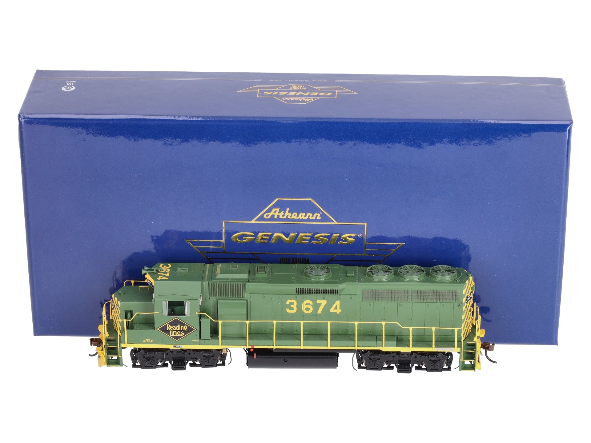 Athearn G64591 HO Reading GP40-2 Diesel Locomotive #3674