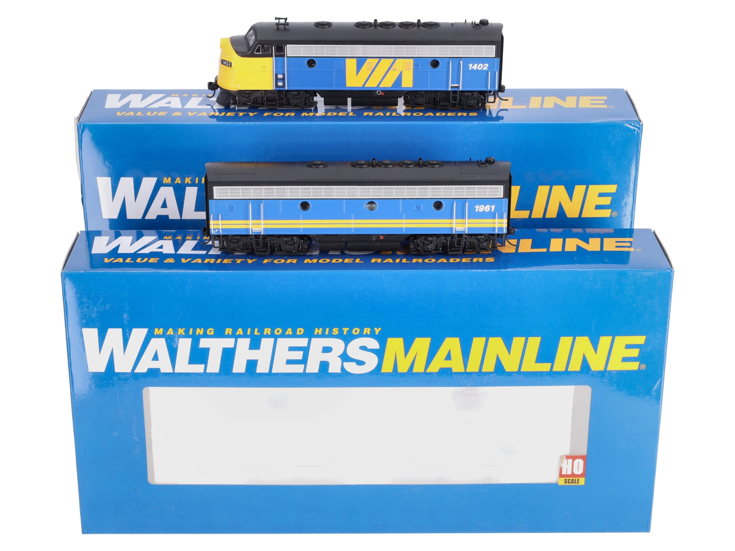 Walthers 910-19937 HO VIA Rail Canada EMD F7 A-B Set Diesel Loco #1402/#1961