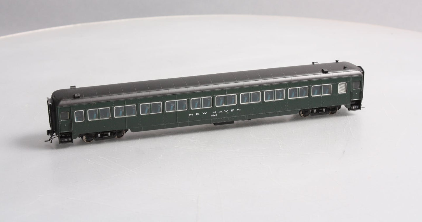 Rapido Trains 109120 HO New Haven 10-Window Coach #8249