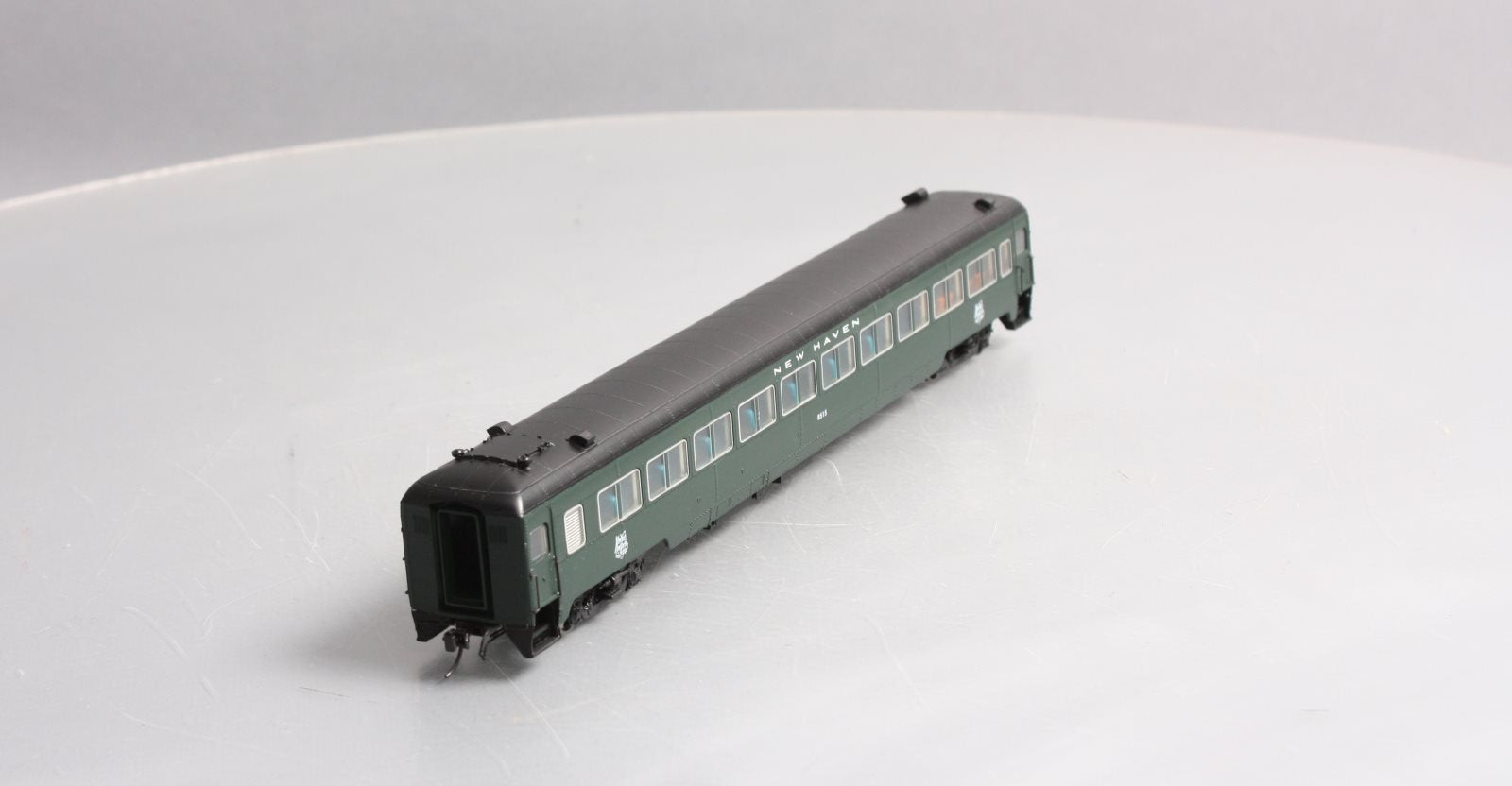 Rapido Trains 109100 HO Scale New Haven 10-Window Smoker Coach #8515