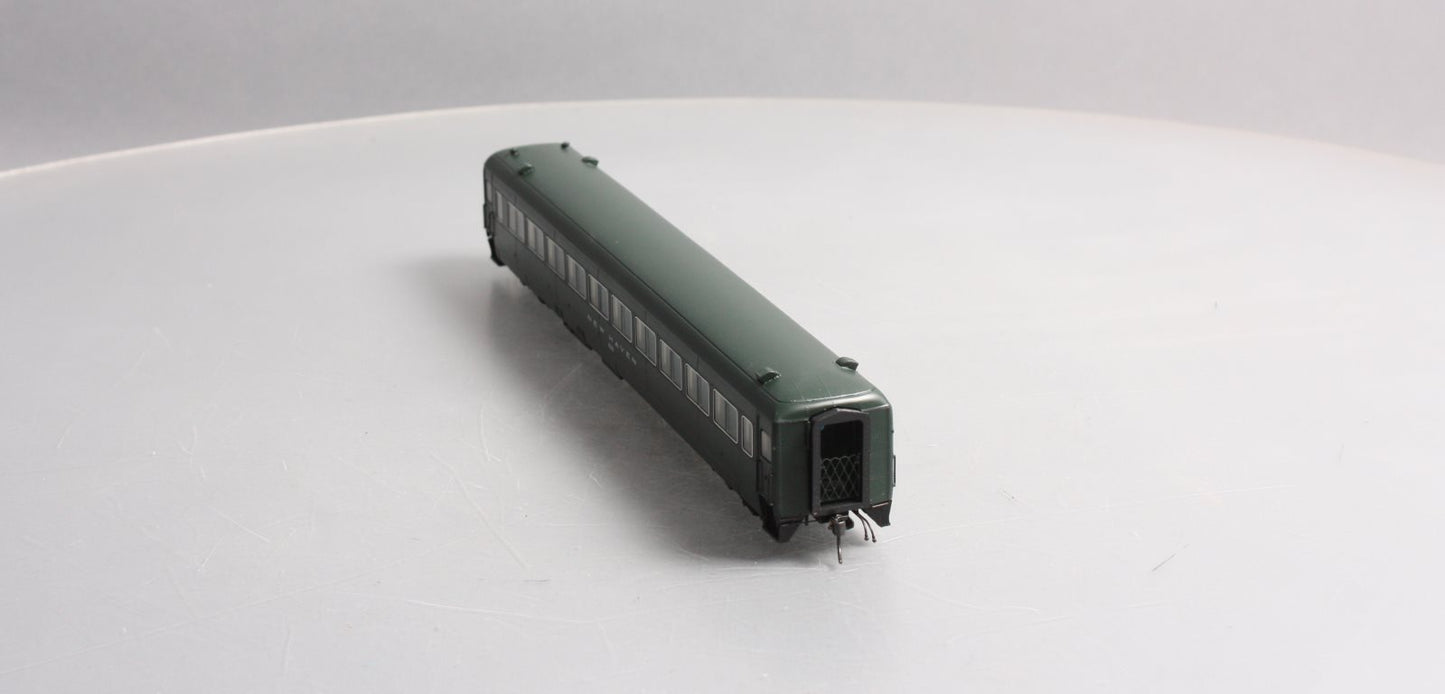 Rapido Trains 109116 HO New Haven Full Skirt 10-Window Coach #8203
