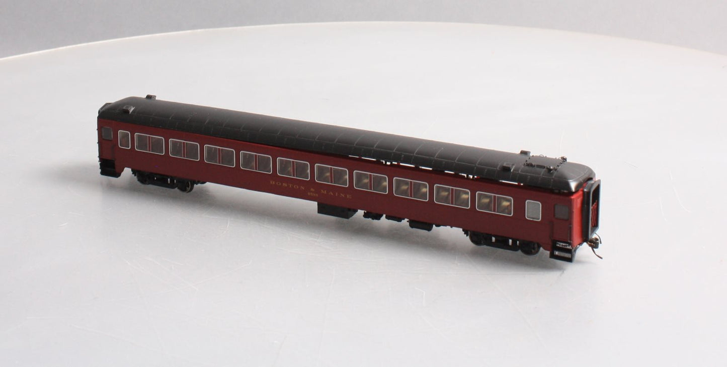 Rapido Trains 109134 HO Boston & Maine 10-Window Coach #4588