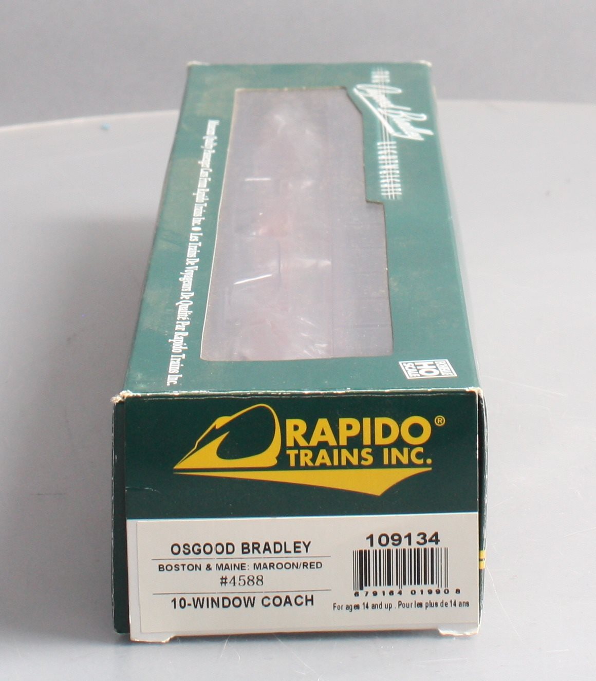 Rapido Trains 109134 HO Boston & Maine 10-Window Coach #4588