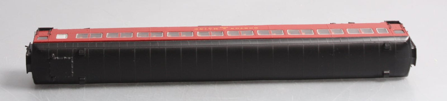 Rapido Trains 109134 HO Boston & Maine 10-Window Coach #4588