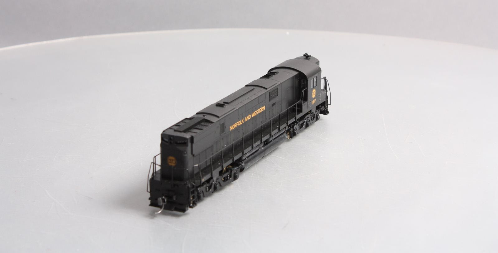 Stewart 6253 HO Norfolk & Western ALCO C628 High Hood Powered Diesel Loco #1107