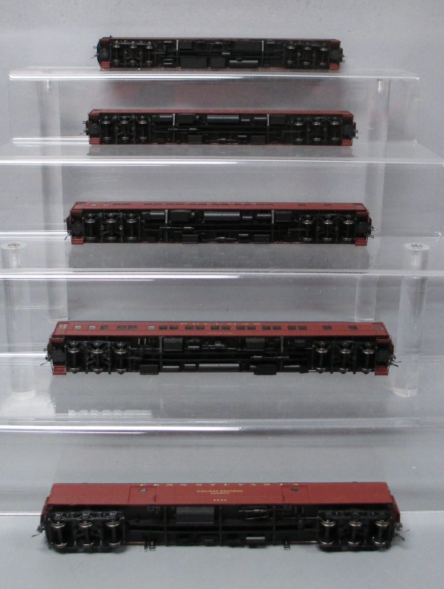 MTH 80-40001 HO Pennsylvania Heavyweight Passenger Car Set (Set of 5)