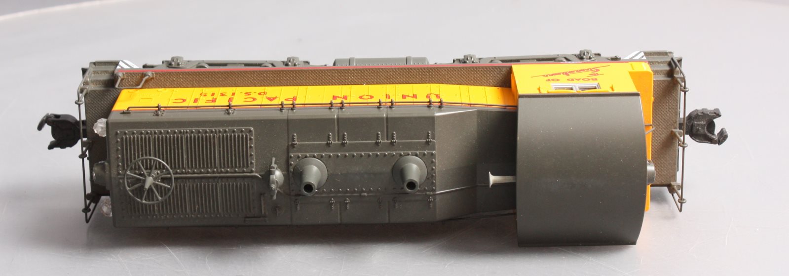 Williams 21612 O Union Pacific EMD NW2 3-Rail Diesel Locomotive