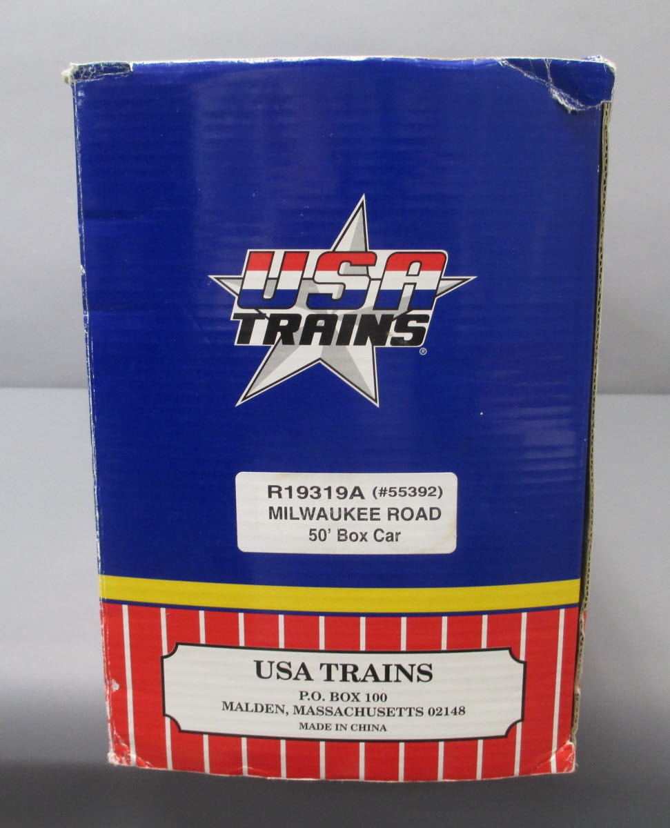 USA Trains R19319A G Milwaukee Road Rail 50 Ft. Box Car with Steel Door