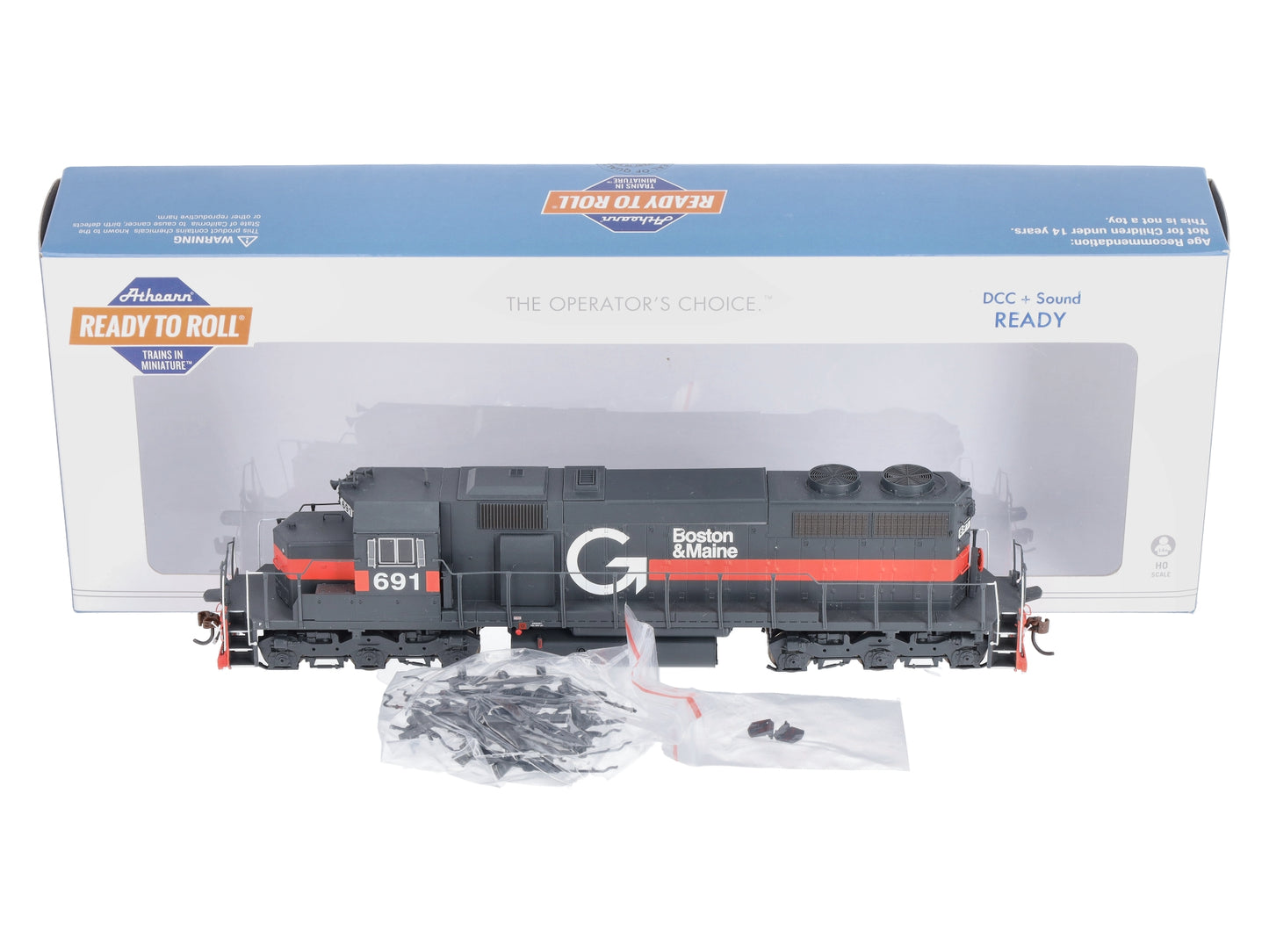 Athearn 64373 HO Guilford/B&M RTR SD39 Diesel Locomotive #691