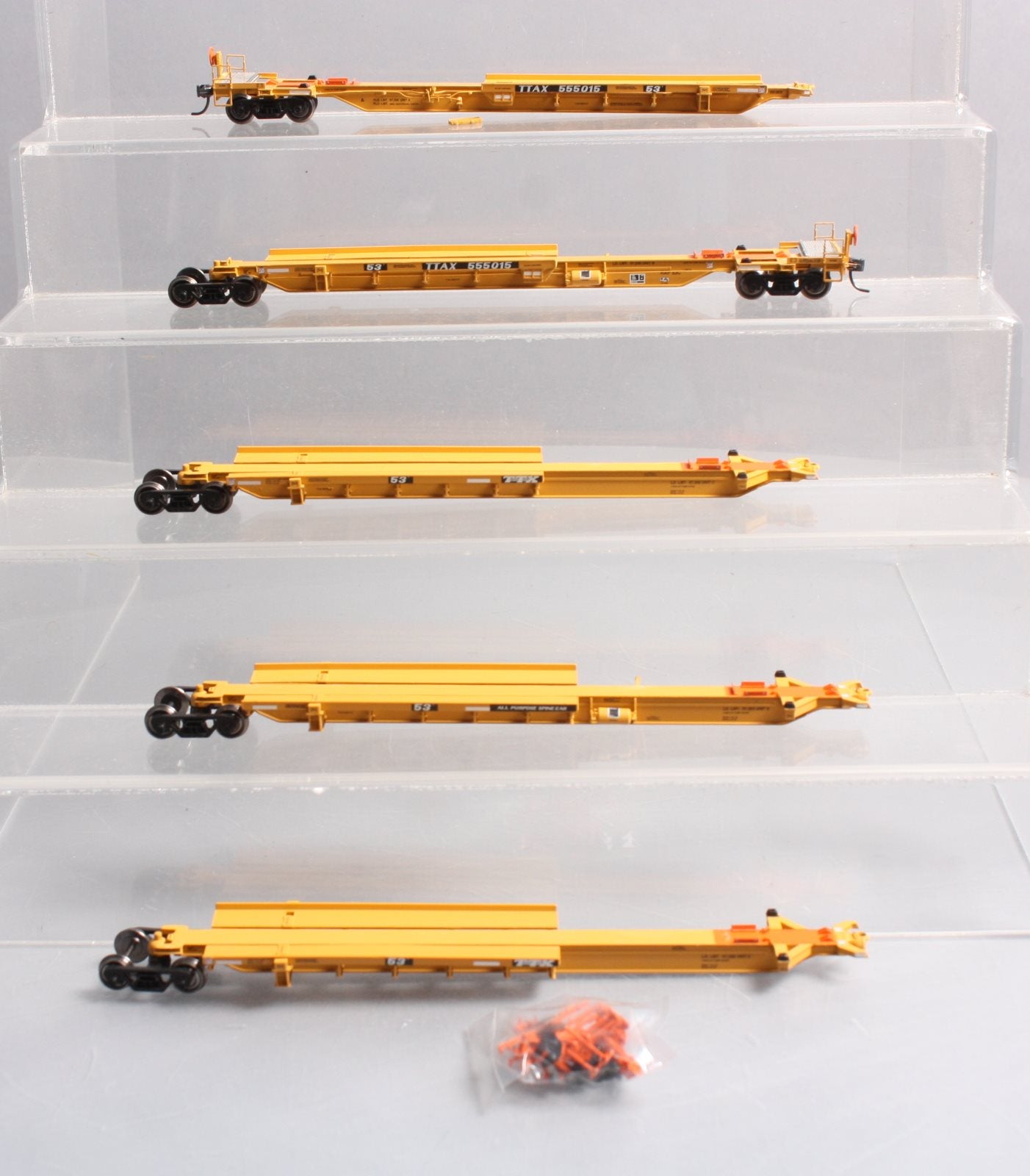 Bowser 40551 HO Scale TTAX Trinity 5-Unit Spine Car Set #555015