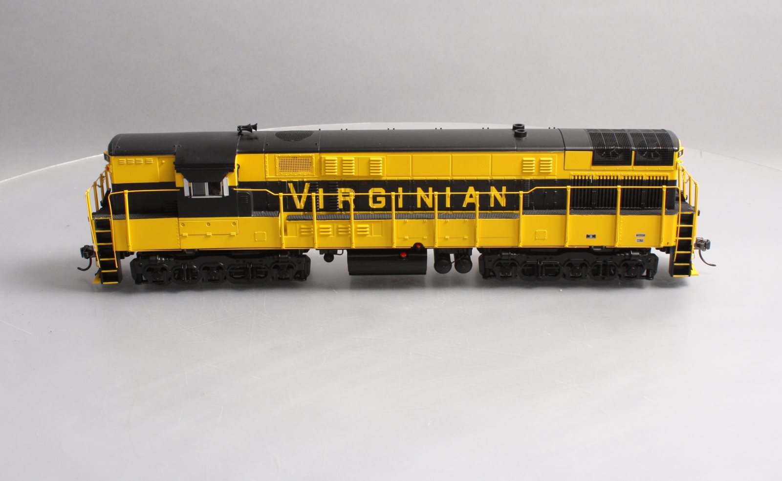 MTH 20-20234-2 O Virginian FM Trainmaster Diesel Engine #71 w/PS2 (2-Rail)