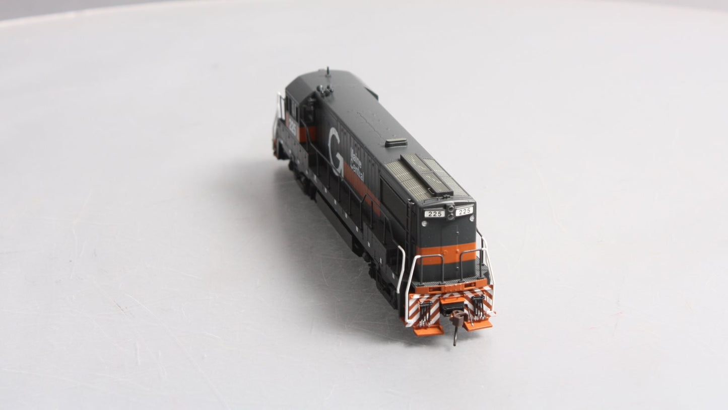 Bowser 691-23109 HO Maine Central GE U-25B Diesel Locomotive #225