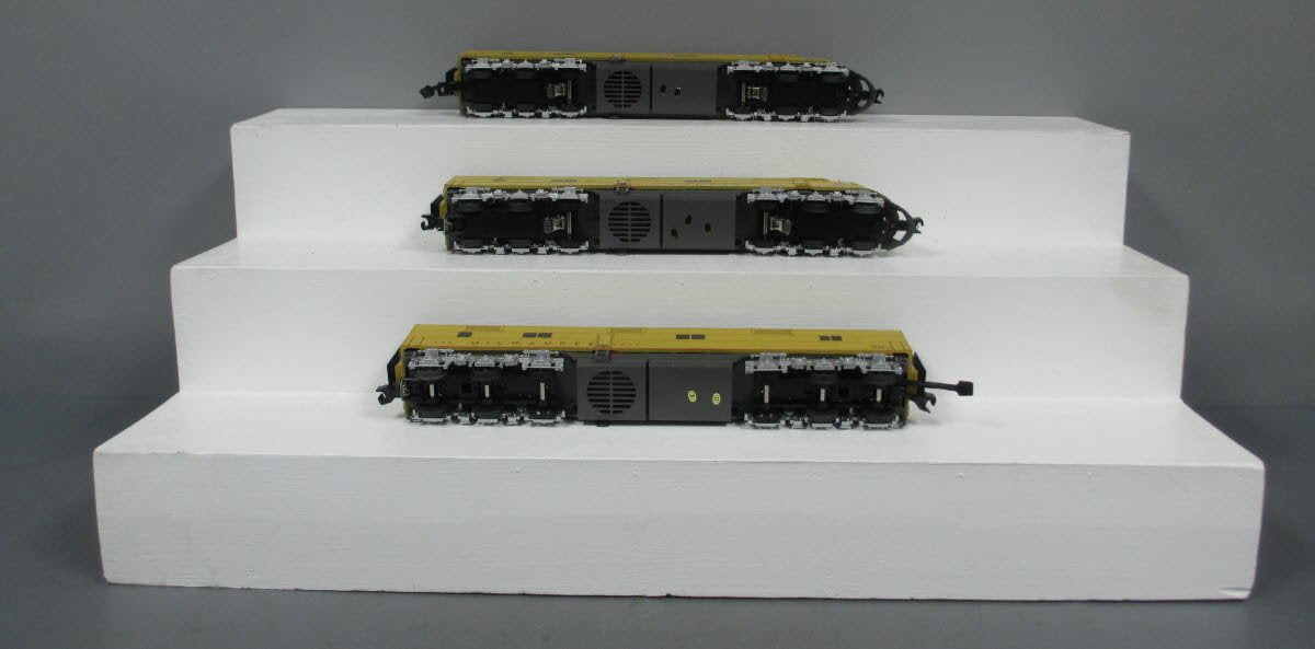 MTH 20-20462-1 Milwaukee Road E-6 ABA Diesel Engine Set With PS 3.0 #15A/15B/55B