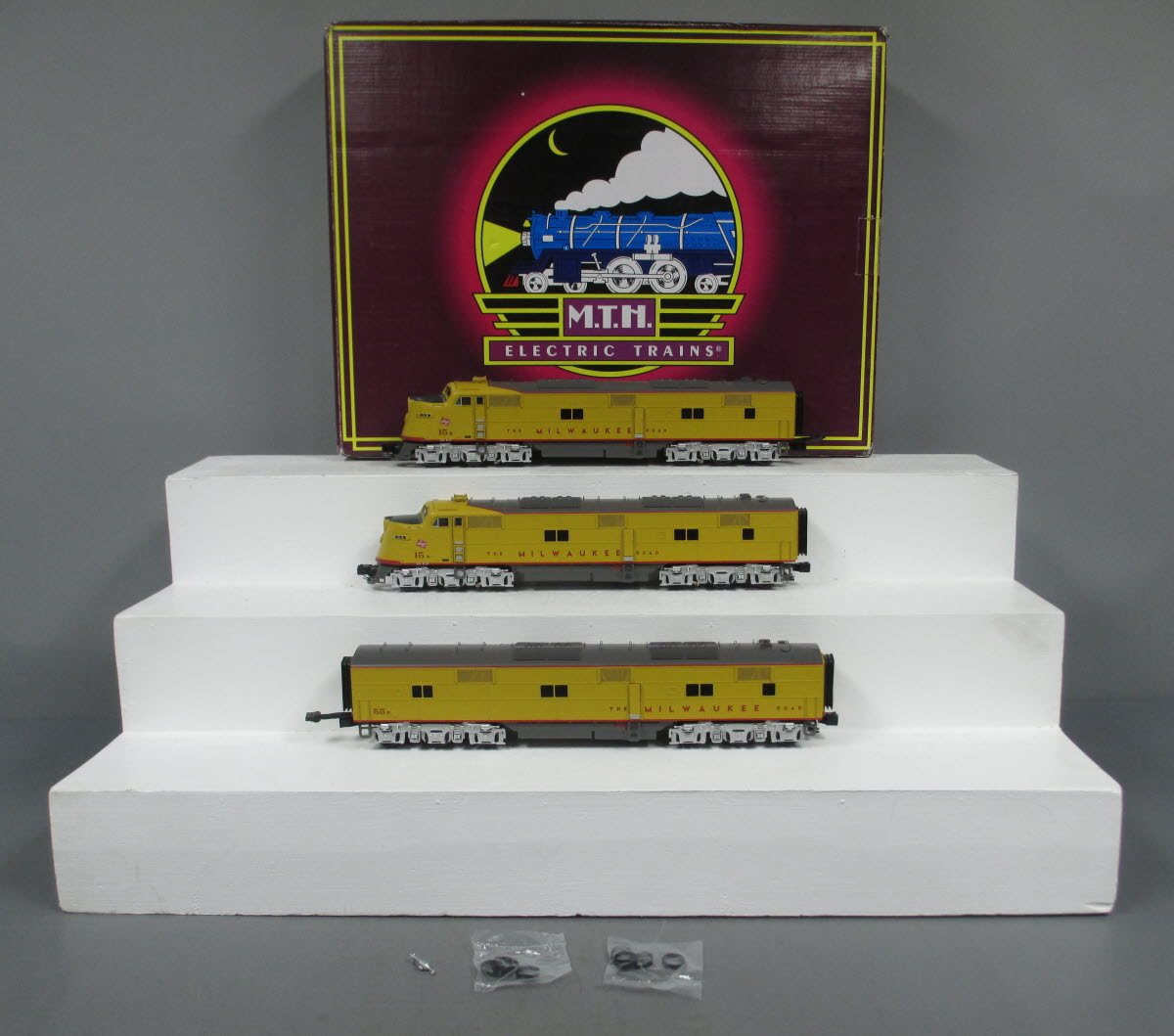MTH 20-20462-1 Milwaukee Road E-6 ABA Diesel Engine Set With PS 3.0 #15A/15B/55B