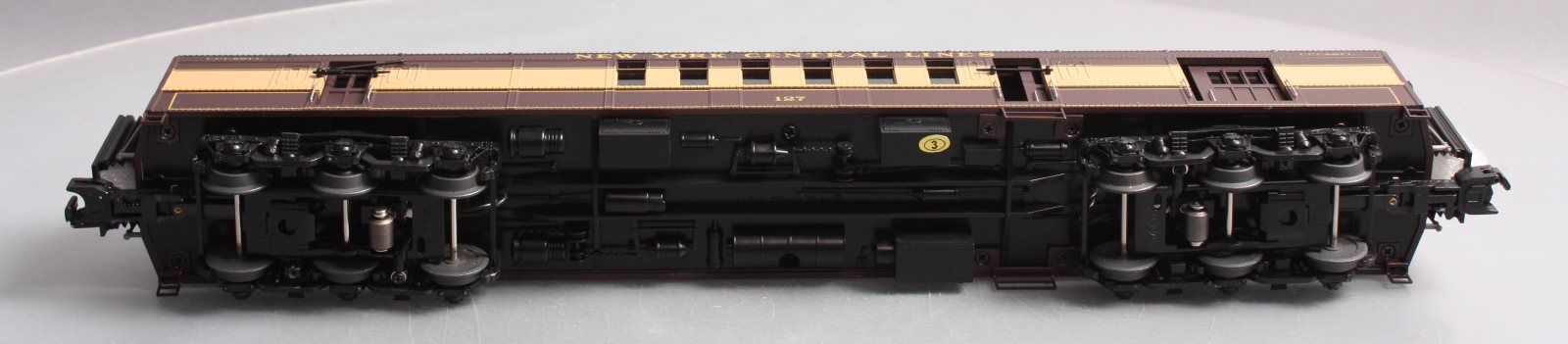 MTH 20-42005 O Gauge New York Central 70' Madison RPO Passenger Car #127