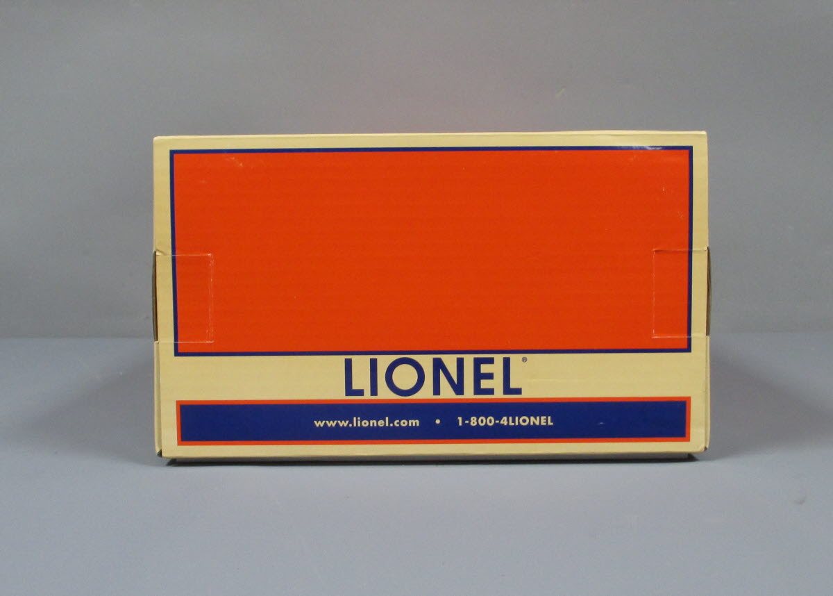 Lionel 6-25623 Milwaukee Road 18" Passenger Car (Pack of 2)