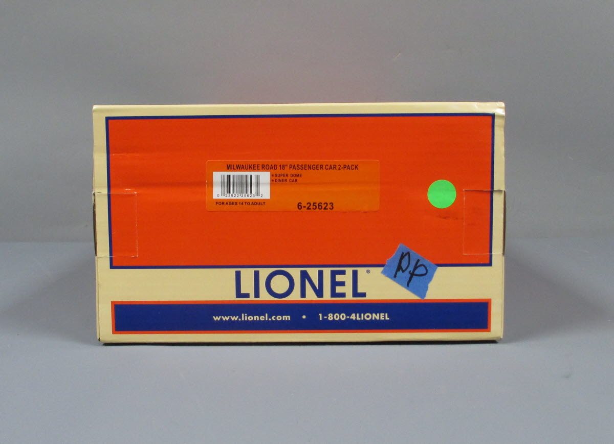 Lionel 6-25623 Milwaukee Road 18" Passenger Car (Pack of 2)