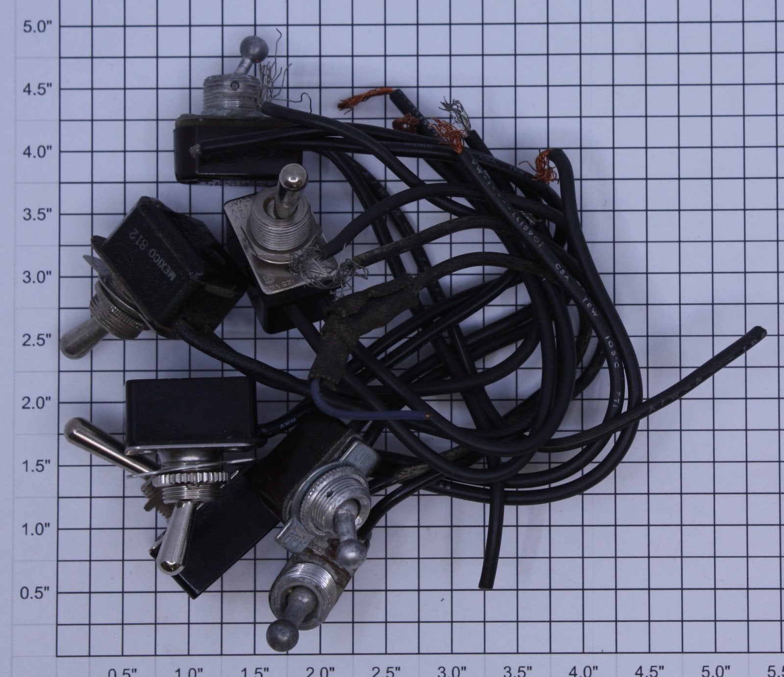 Acme 115840 Various Toggle Switch Assortment (Bag of 7)