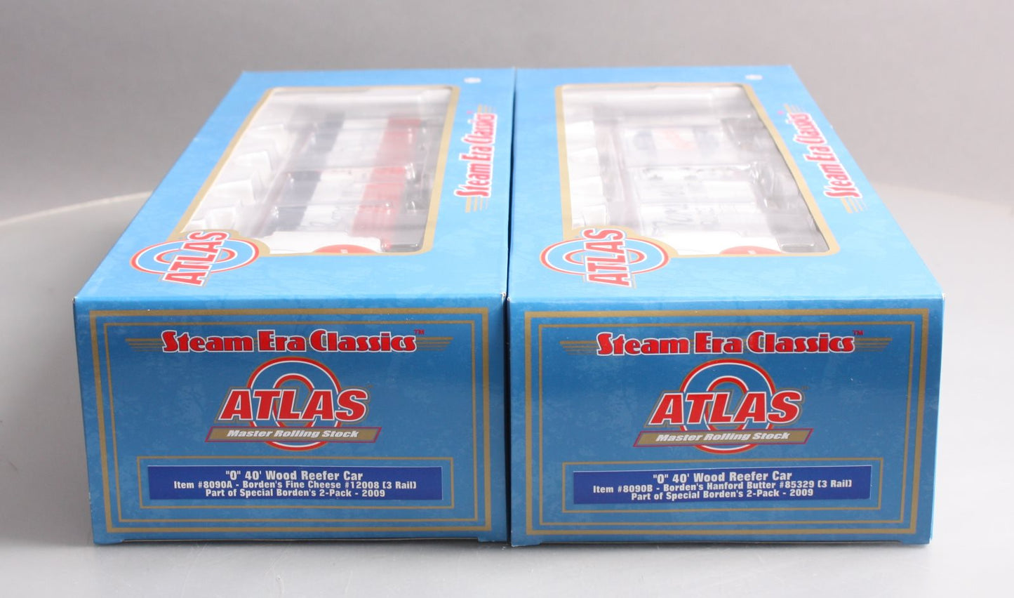 Atlas 8090 O Borden's 40' Wood Reefer Cars (Set of 2) - 3-Rail