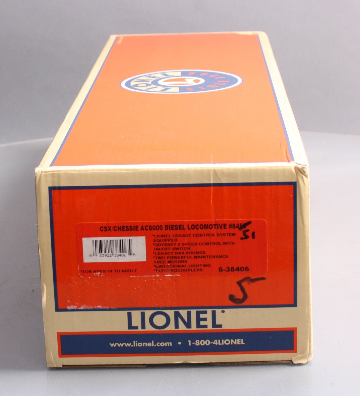 Lionel 6-38405 O Gauge CSX Heritage AC6000 Diesel Locomotive #8451