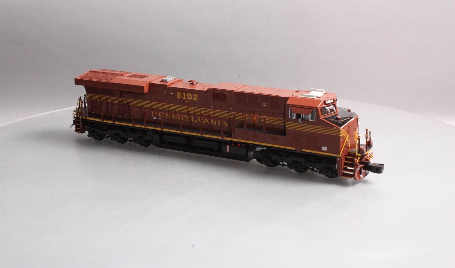 Lionel 6-38960 O Pennsylvania NS Heritage Legacy ES44AC Diesel Locomotive #8102