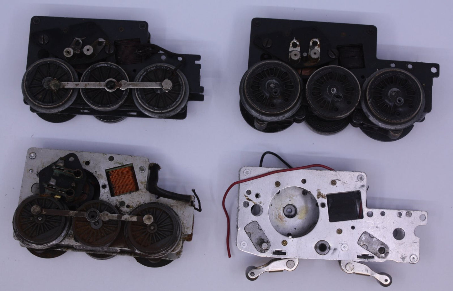 Acme 509-629 Steam Motor Chassis Assortment - Not Working (Bag of 4)