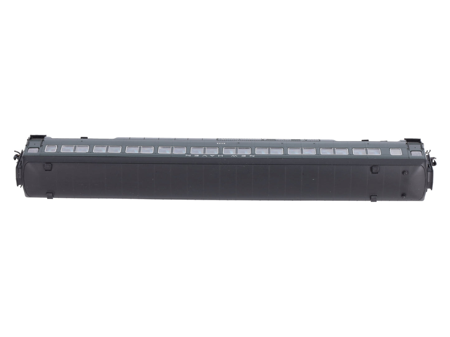 Rapido Trains 109012 HO New Haven 10-Window Coach Phase II #8258