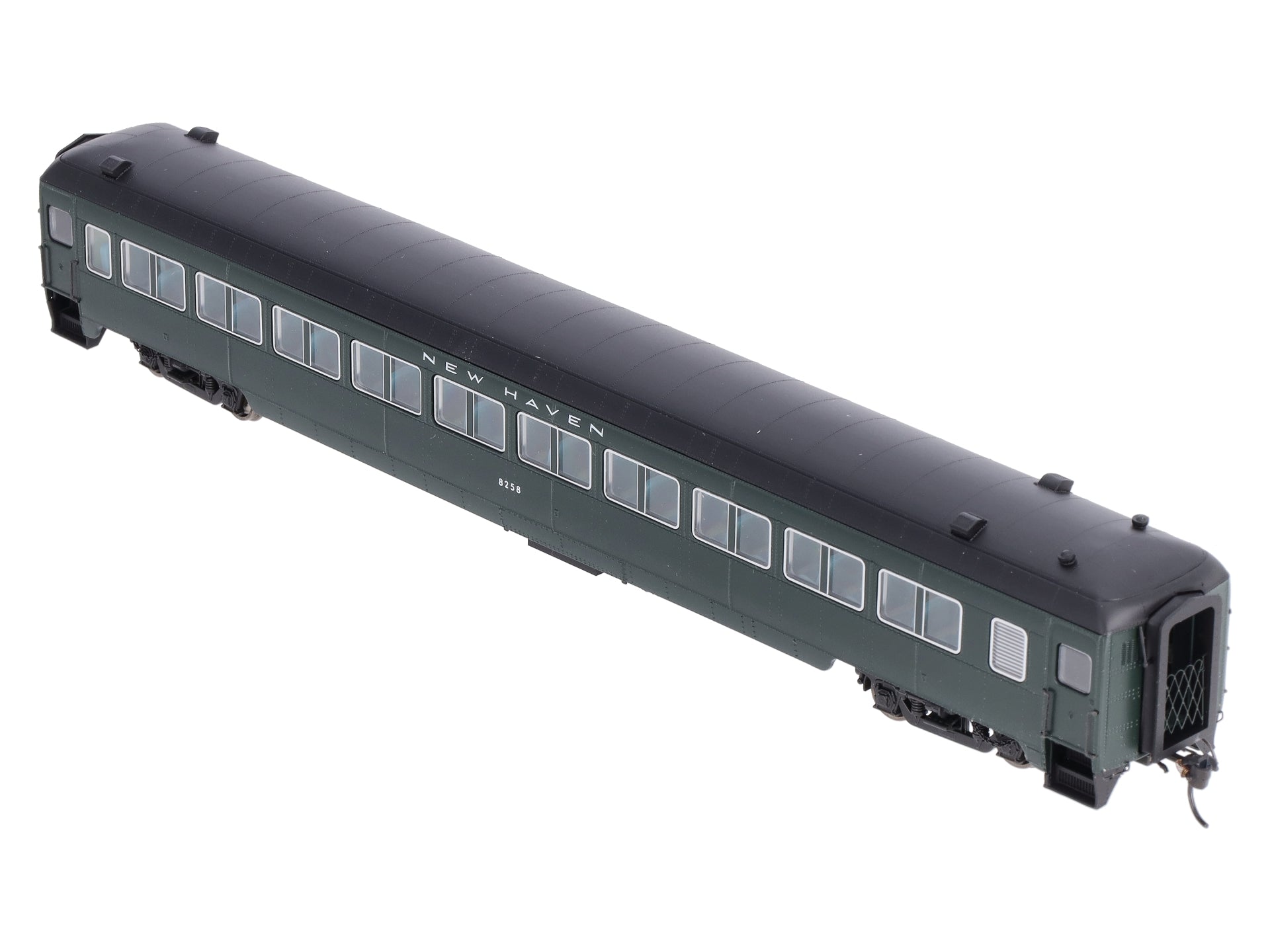 Rapido Trains 109012 HO New Haven 10-Window Coach Phase II #8258