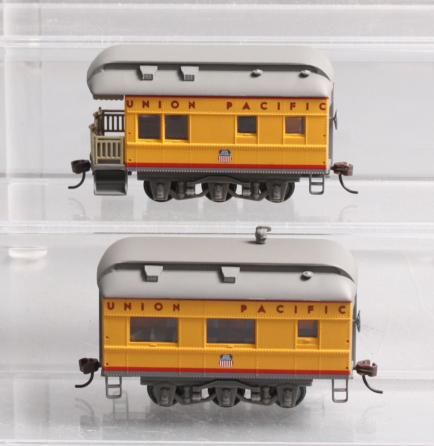 Walthers 932-31 HO Scale Union Pacific Oscar and Piker Set