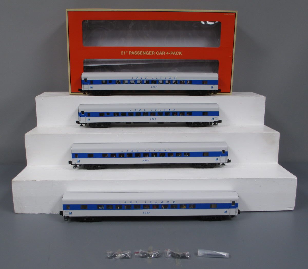 Lionel 1927360 O Long Island 21" Coach (Pack of 4)