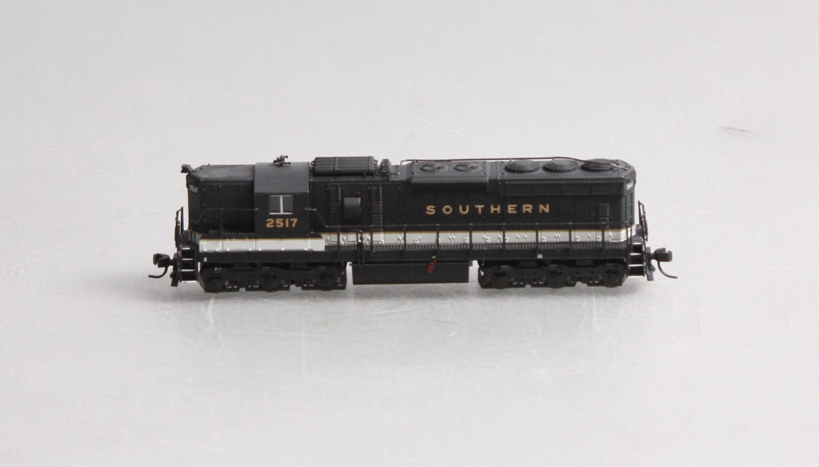 Atlas 54445 N Southern SD-24 Diesel Locomotive #2517 w/DCC