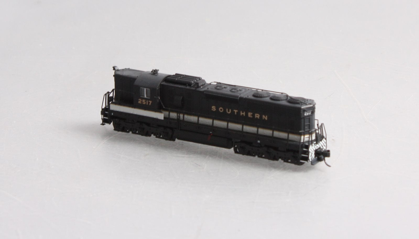 Atlas 54445 N Southern SD-24 Diesel Locomotive #2517 w/DCC