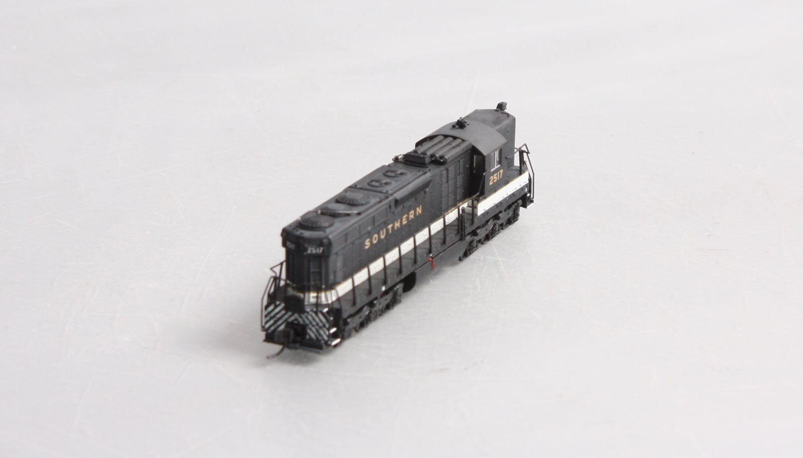 Atlas 54445 N Southern SD-24 Diesel Locomotive #2517 w/DCC