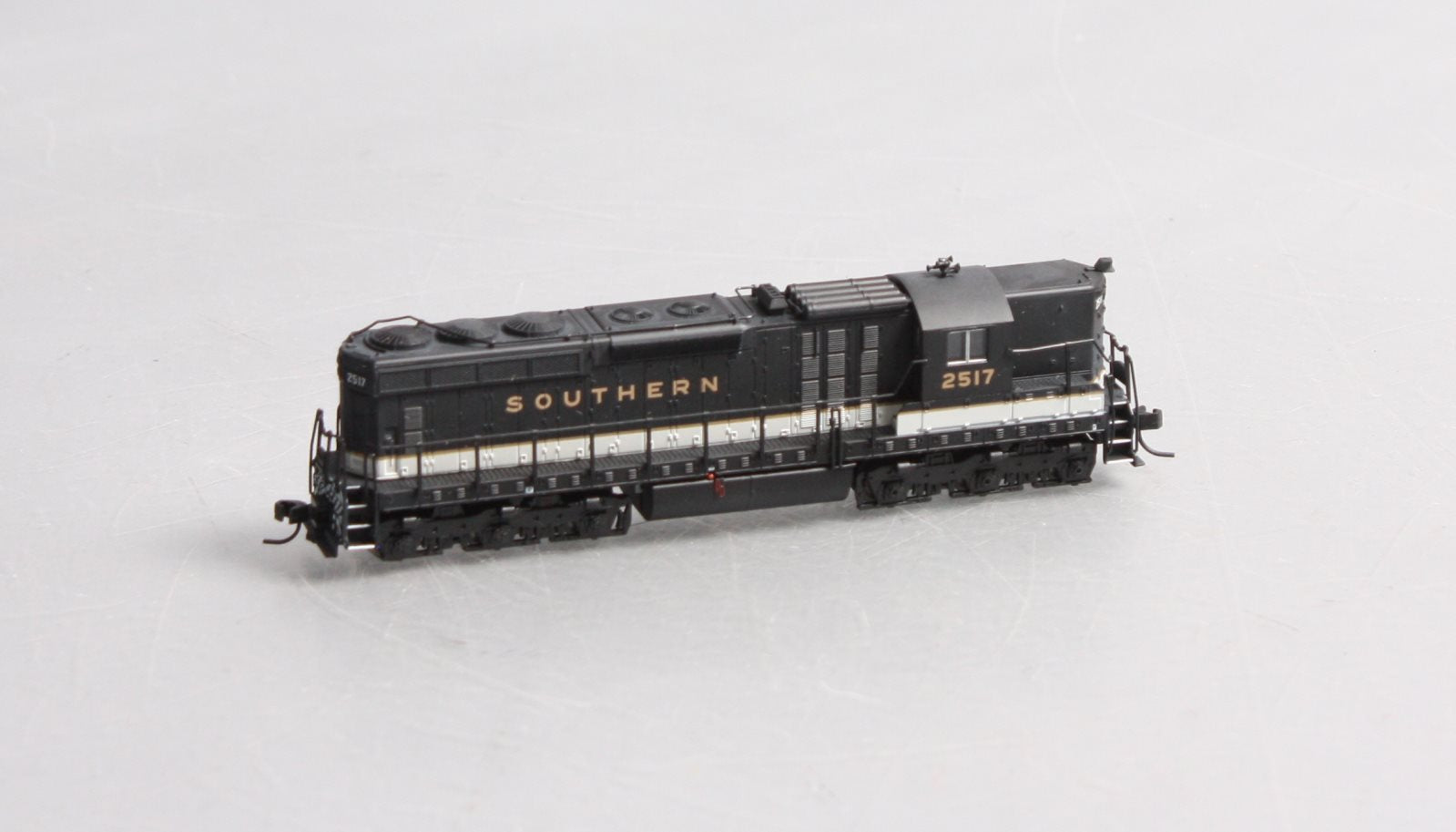 Atlas 54445 N Southern SD-24 Diesel Locomotive #2517 w/DCC