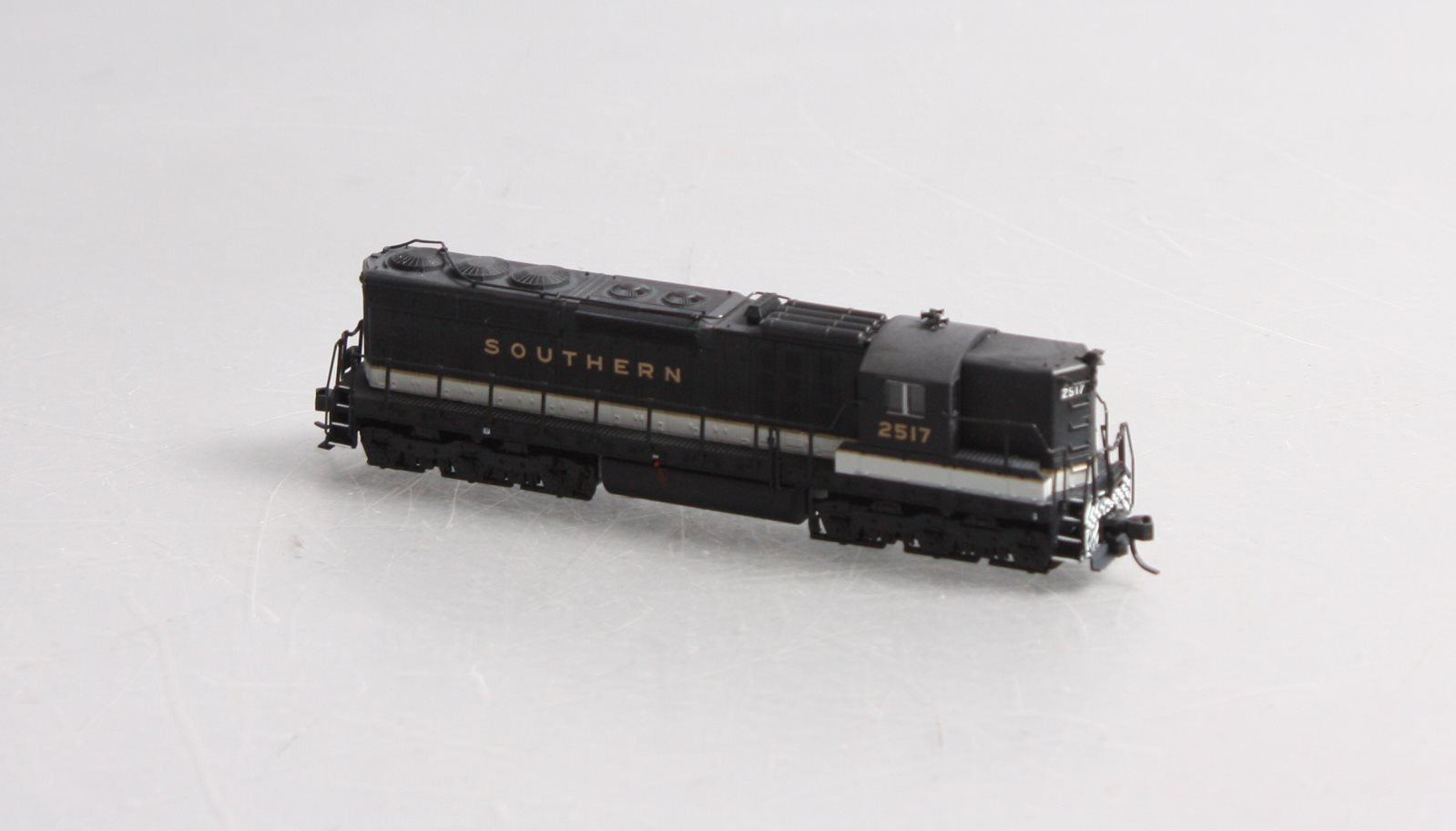 Atlas 54445 N Southern SD-24 Diesel Locomotive #2517 w/DCC
