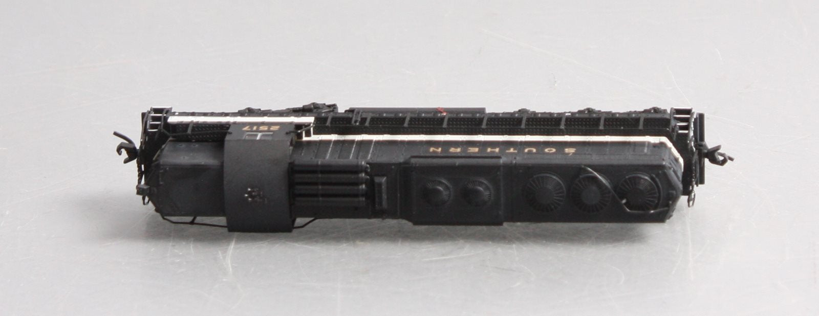 Atlas 54445 N Southern SD-24 Diesel Locomotive #2517 w/DCC
