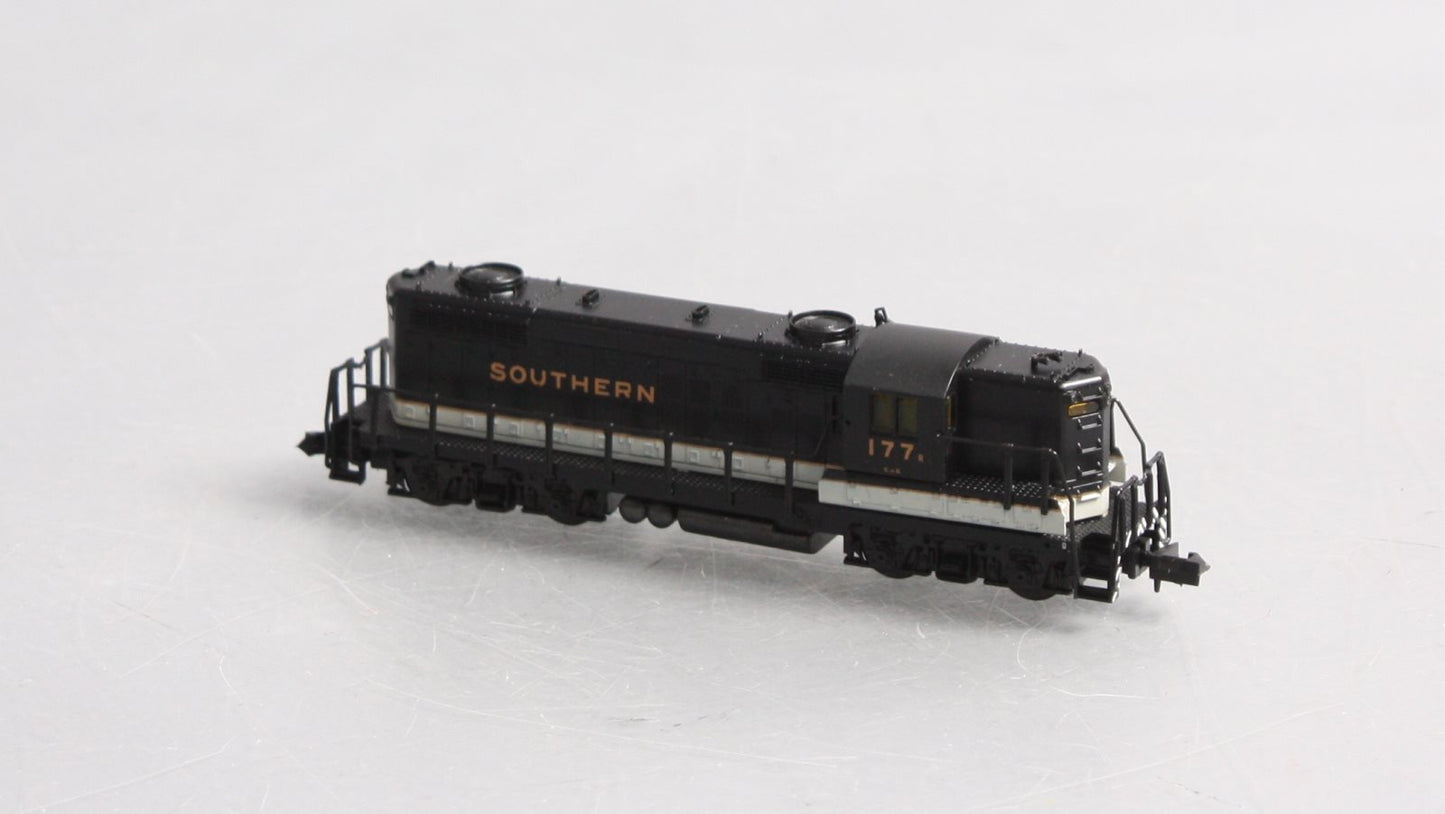 Life Like 7137 N Southern GP18 Diesel Locomotive #177