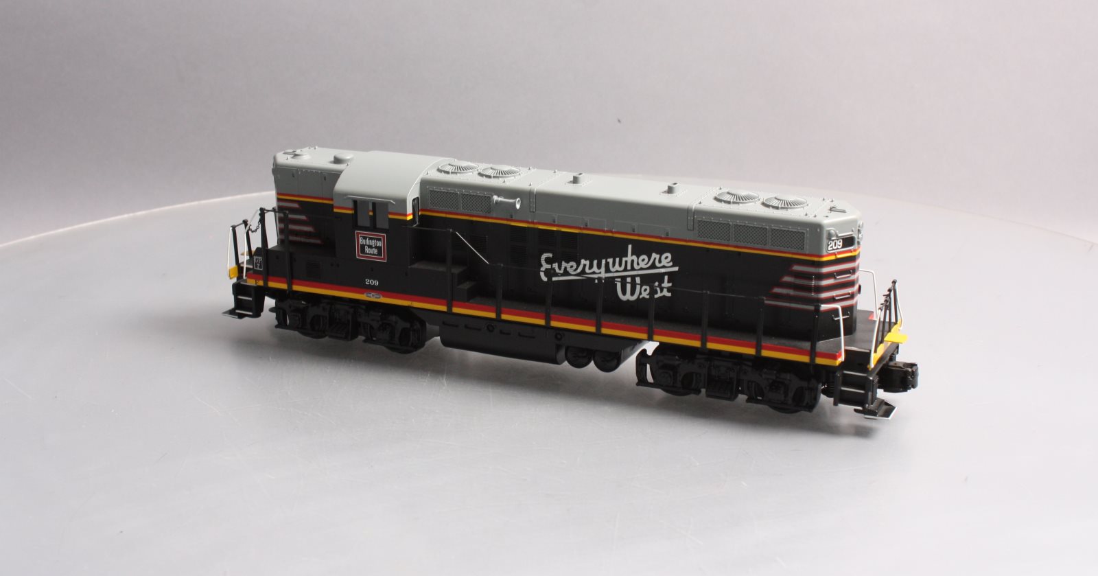 MTH 30-2719-3 Chicago, Burlington & Quincy GP-7 Non-Powered Diesel Engine #209