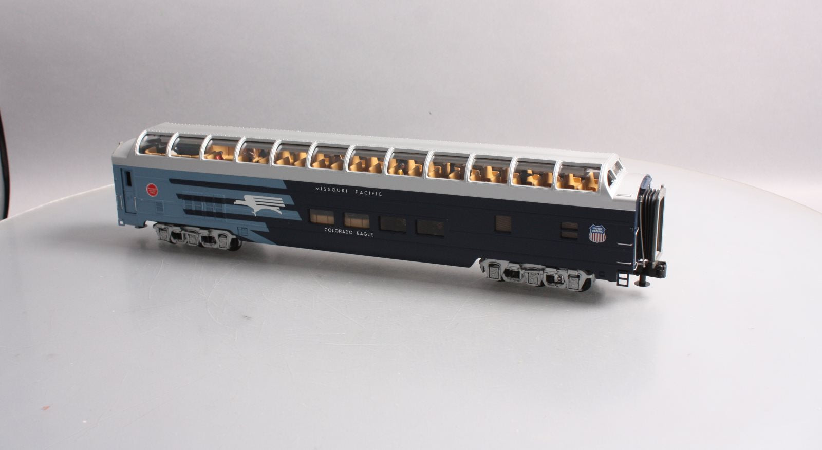 MTH 20-67141 Missouri Pacific 70’ ABS Full Length Vista Dome Passenger Car V2