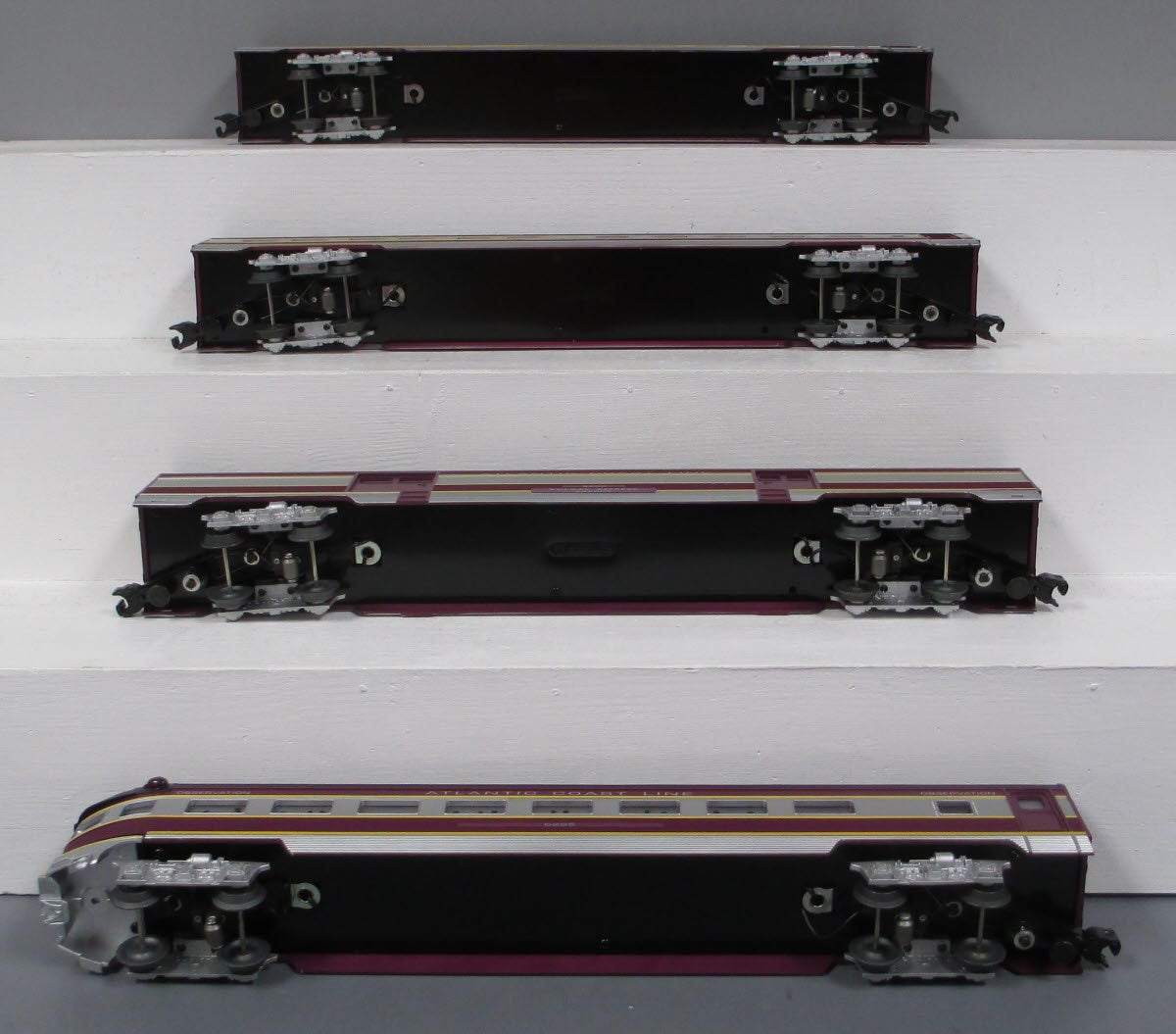 Williams 43151 Atlantic Coast Line Streamliner Passenger 4 Car Set