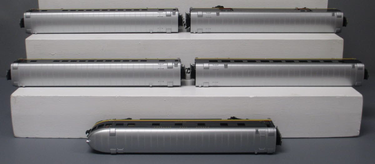 MTH 20-80008D KCS 70' Streamlined O Gauge Passenger Cars (Set of 5)