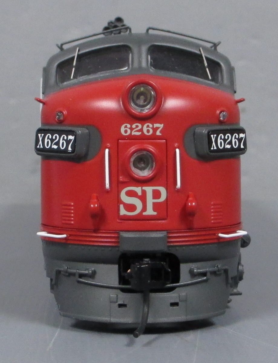 Broadway Limited 4849 HO Southern Pacific F7 A/B Diesel Locomotive #6267/8140