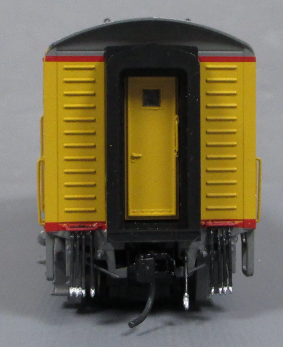 Broadway Limited 4825 HO Union Pacific EMD F3 A/B Diesel Locomotive #905/905B