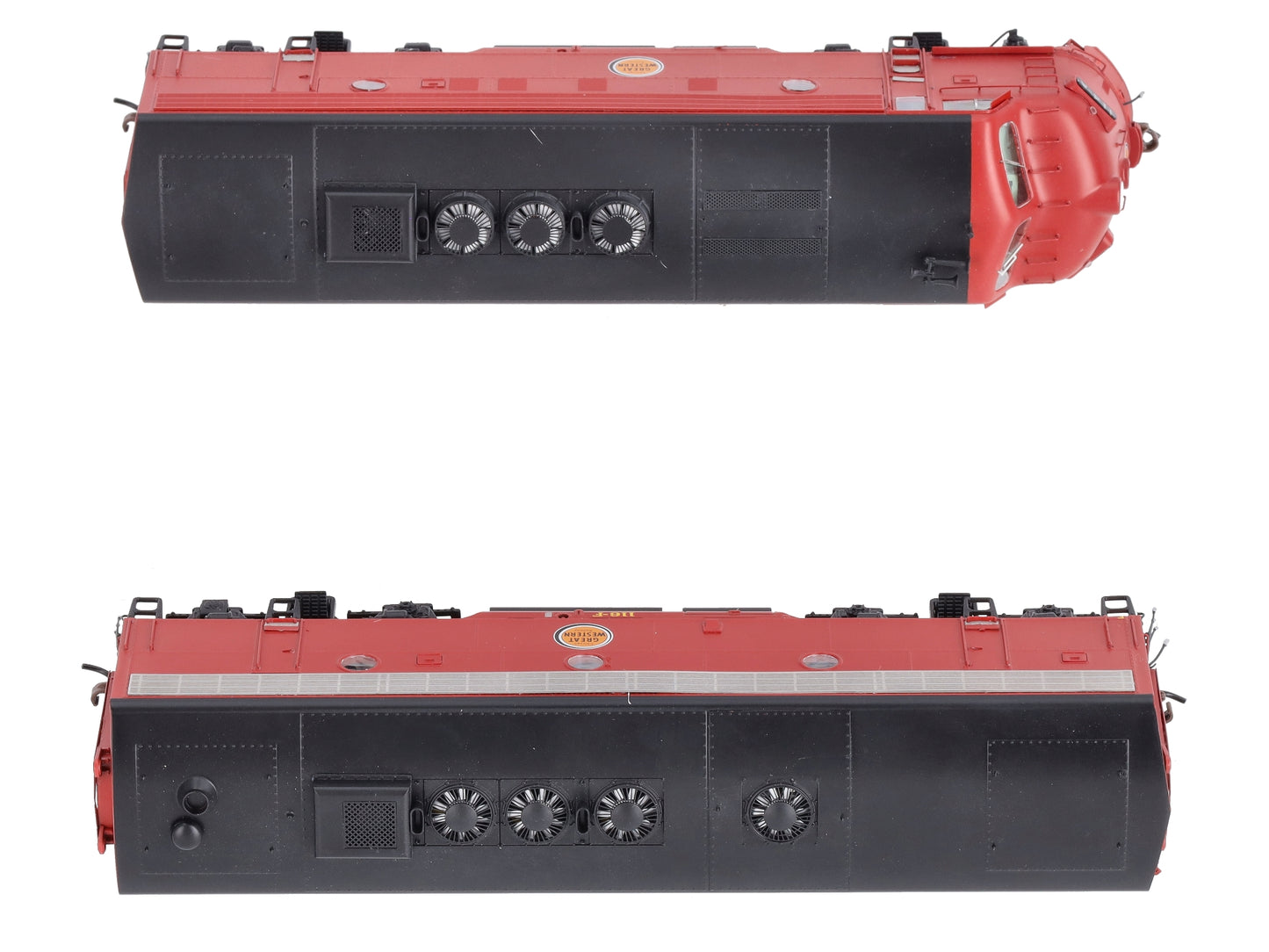 Athearn G22598 HO CGW/Freight/Passenger F3A/F7B Diesel Locomotive #114a, #116f