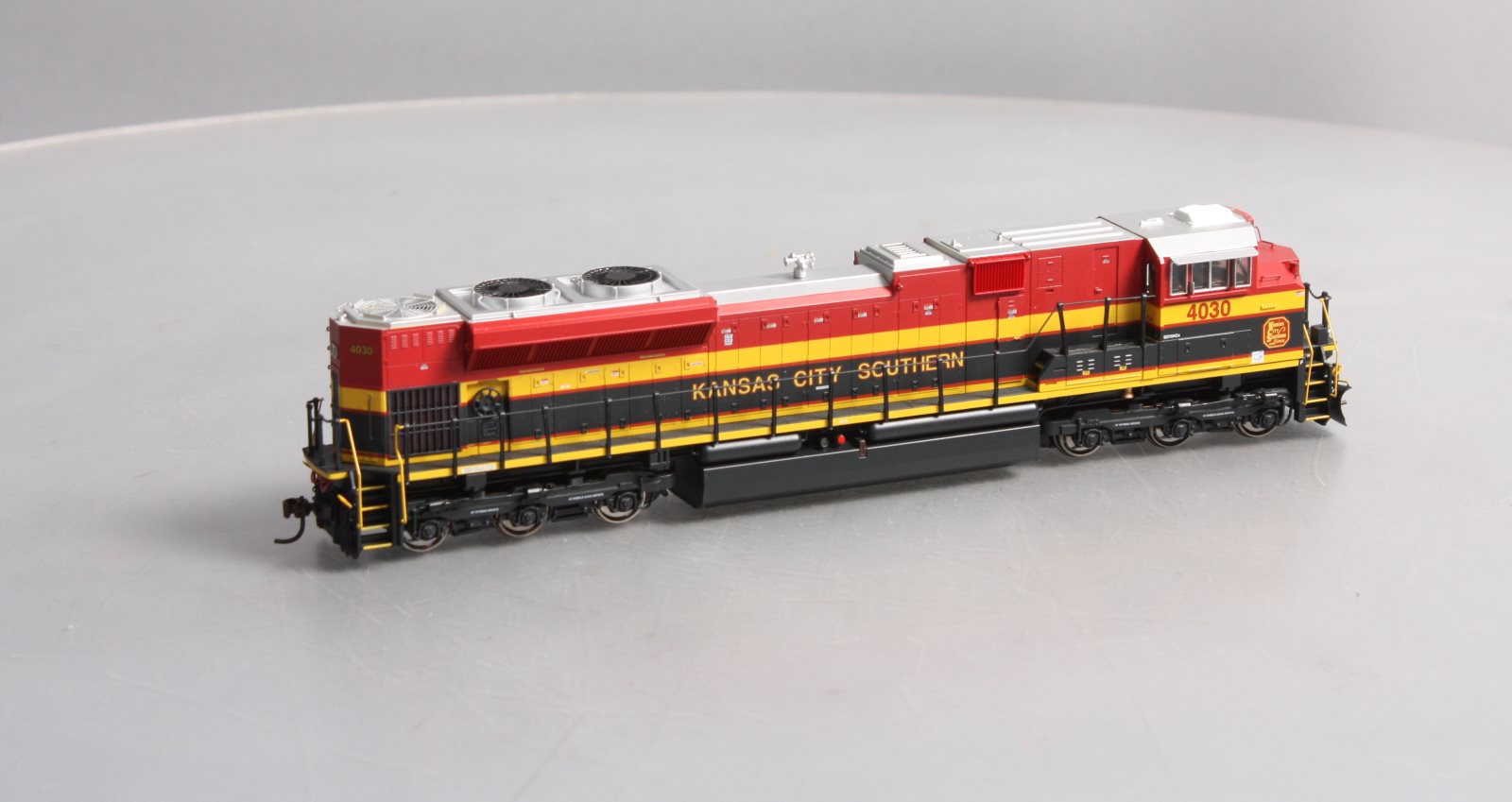 MTH 80-2065-0 Kansas City Southern HO SD70ACe Diesel Engine DCC Ready #4030