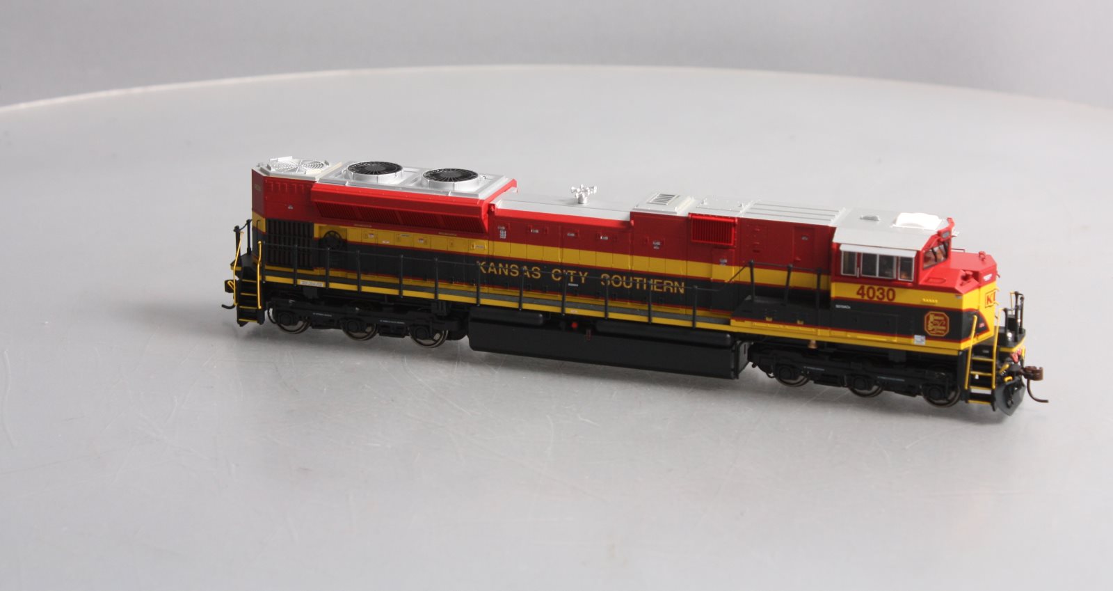 MTH 80-2065-0 Kansas City Southern HO SD70ACe Diesel Engine DCC Ready #4030