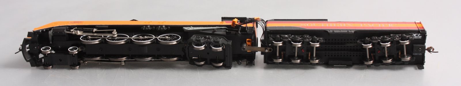 Bachmann 50202 HO Scale SP GS4 4-8-4 Steam Locomotive & Tender #4446 w/DCC