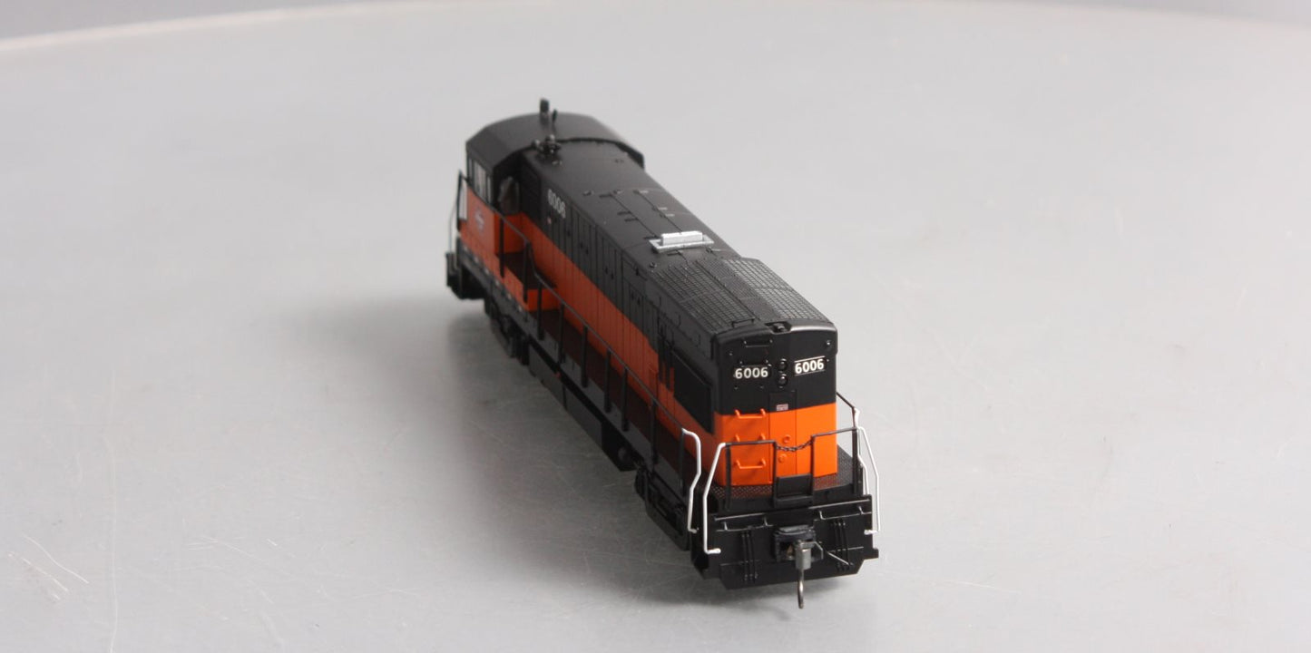 Atlas 10001159 HO Milwaukee Road Silver U30B Phase 2 Diesel Locomotive #6006
