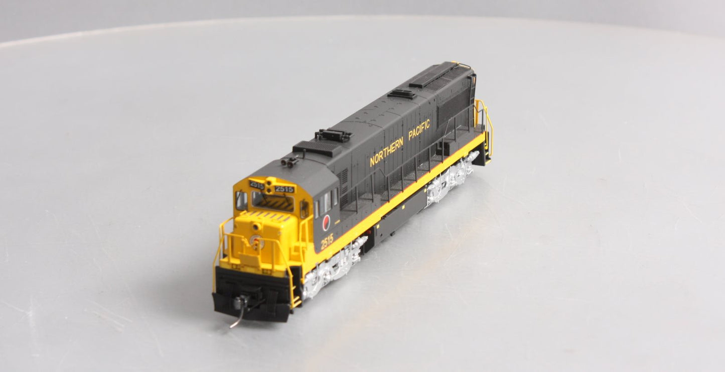 Rivarossi HR2520 HO Northern Pacific GE U25C Diesel Locomotive - DC #2515